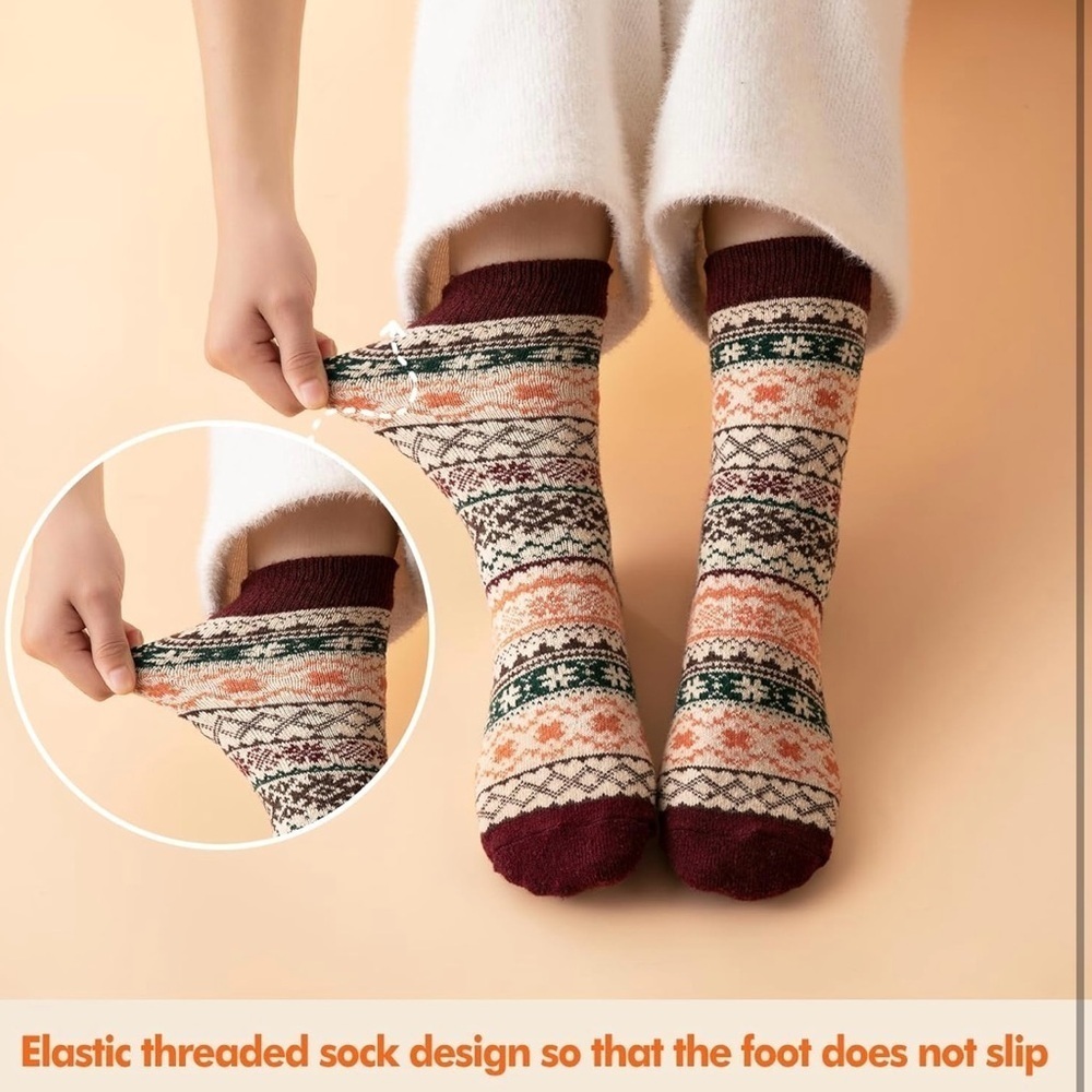 Cozy Winter Patterned Socks Set - Picture 2 of 6
